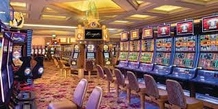 666fin casino VIP baccarat table exclusive high limit ကစားနေသောမြင်ကွင်း